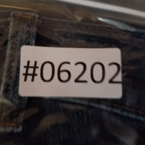 Wrangler Jeans Mens 33x30 Retro Dark Wash Stretch Mid Rise Slim Boot - Picture 16 of 16